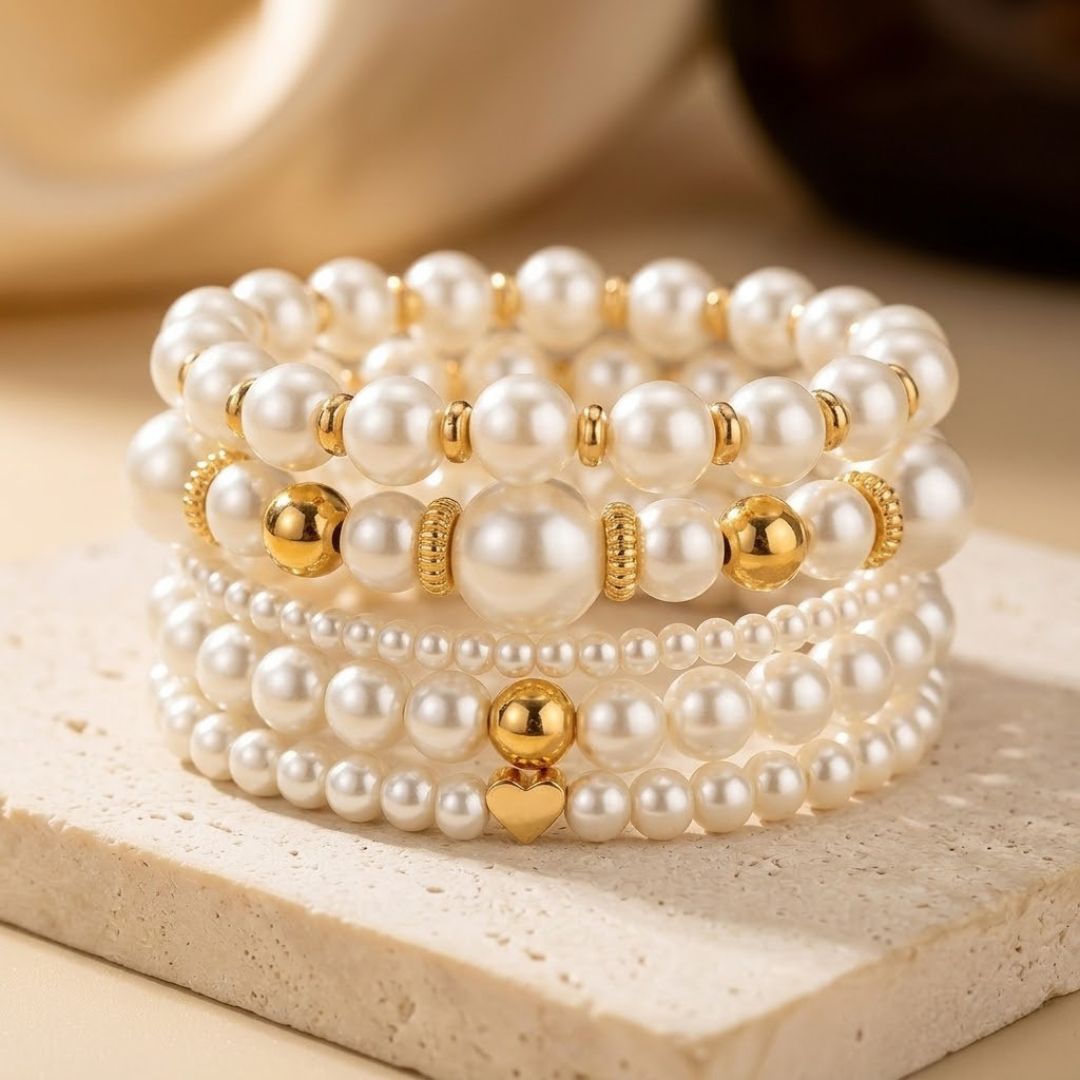 Conjunto de pulseiras de pérolas douradas da Rose & Oliver, com detalhes elegantes e acabamento sofisticado.