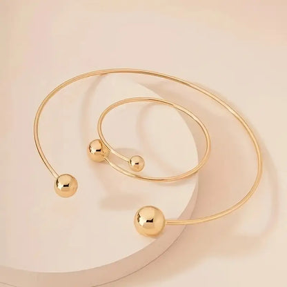 Conjunto de pulseiras Gold Glow™ da Rose & Oliver, pulseiras delicadas com acabamento em ouro, ideal para acessórios elegantes.